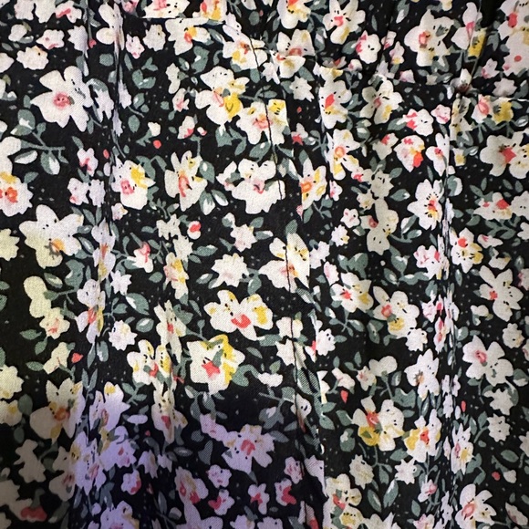 SHEIN A-Symmetrical Floral Skirt NWT 4XL - Picture 4 of 5
